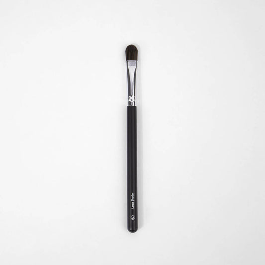 BH Cosmetics Large Shader Brush