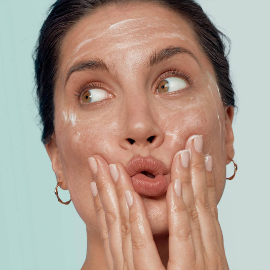 NIP+FAB Hyaluronic Fix Extreme4 Hydration Cleansing Cream 150ml