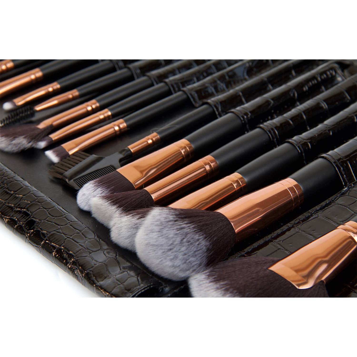 Rio 24 Piece Professional Cosmetic Make Up Brush Set