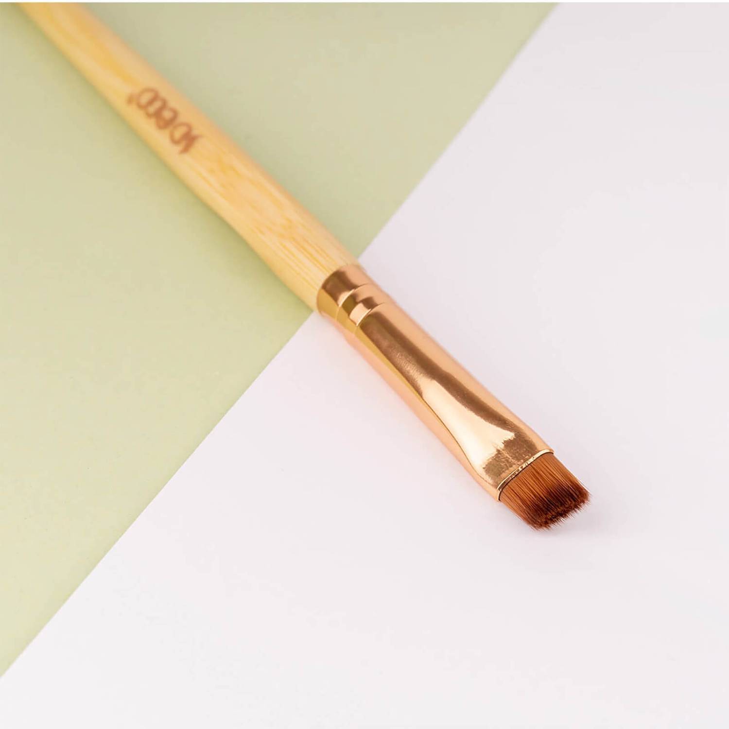 So Eco Angled Eyeliner Brush