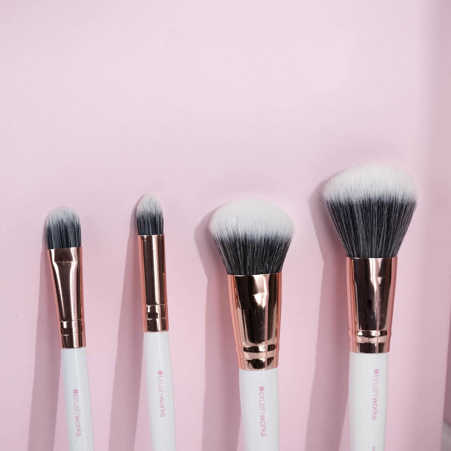 brushworks Travel Brush Set - White/Gold