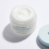 Liz Earle Skin Repair Light