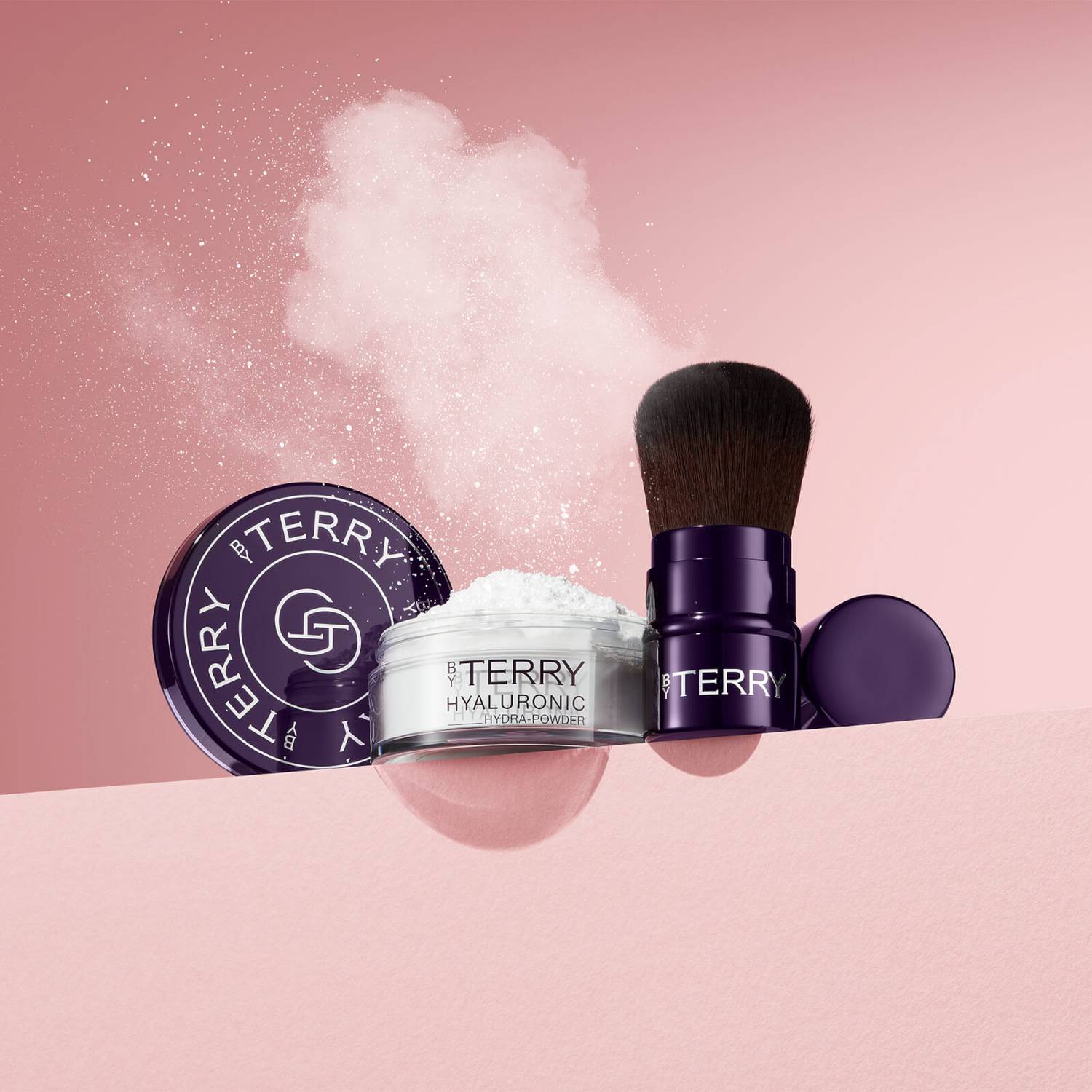 By Terry Exclusive Hyaluronic Hydra Powder and Kabuki Brush Set