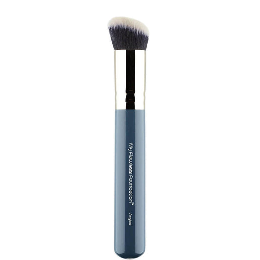 MYKITCO. 0.7 My Flawless Foundation Angled Brush