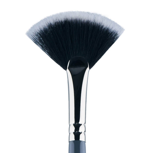 MYKITCO. 0.9 My Precise Fan Brush