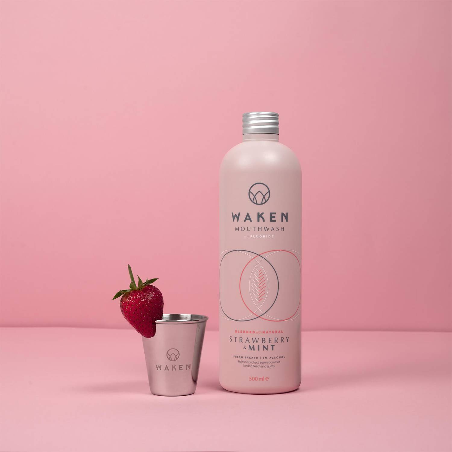 Waken Mouthwash Strawberry & Mint 500ml