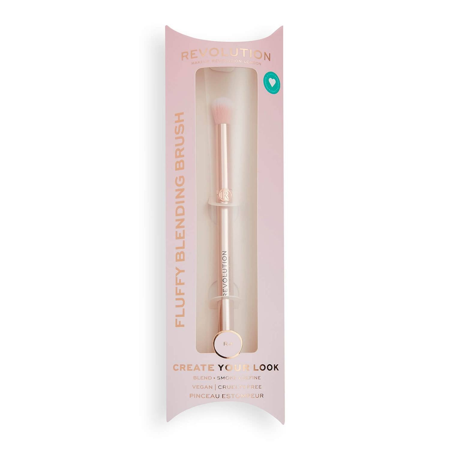 Makeup Revolution Create Fluffy Blending Brush R4