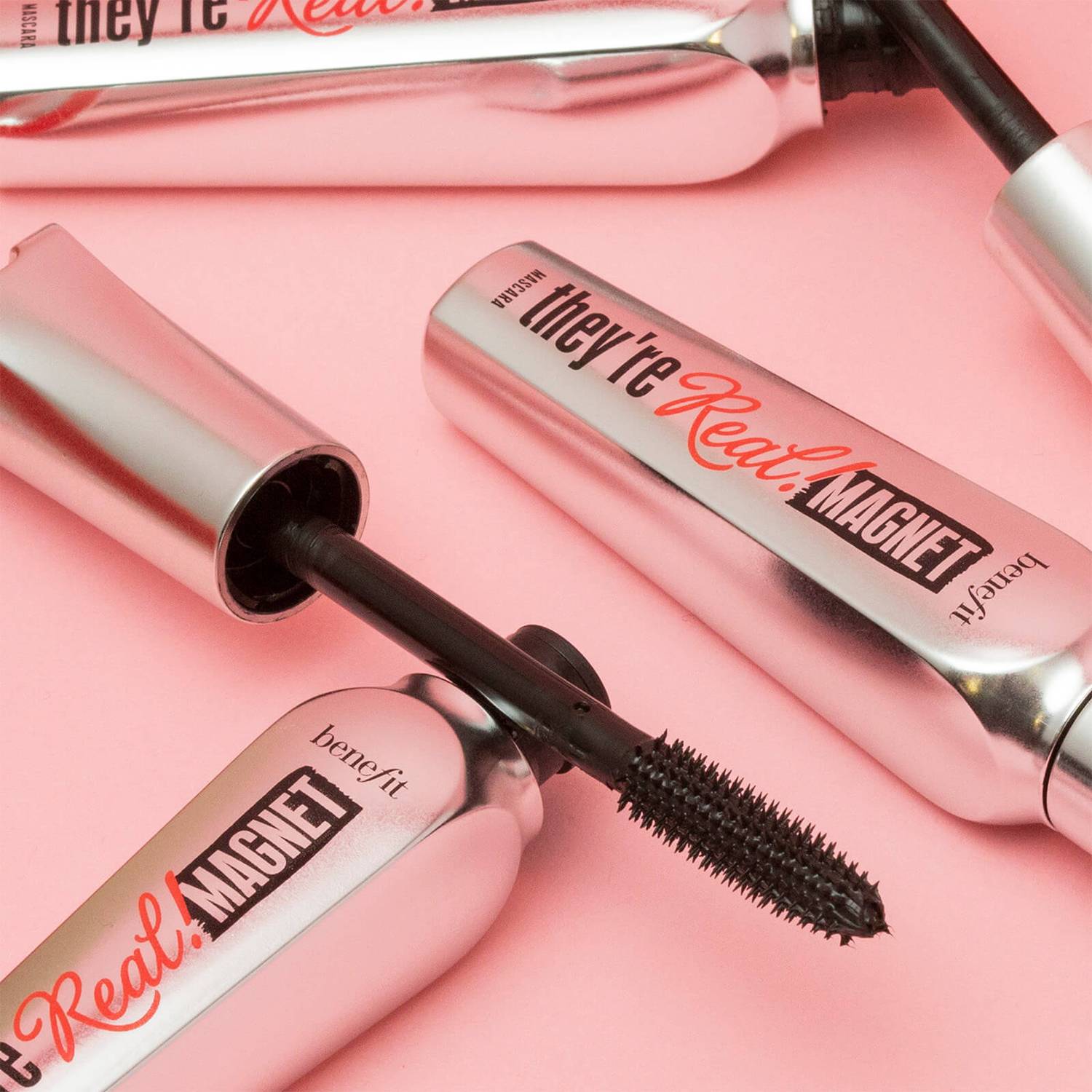 benefit They're Real Magnet Extreme Lengthening and Powerful Lifting Mascara Mini - Supercharged Black 4.5g