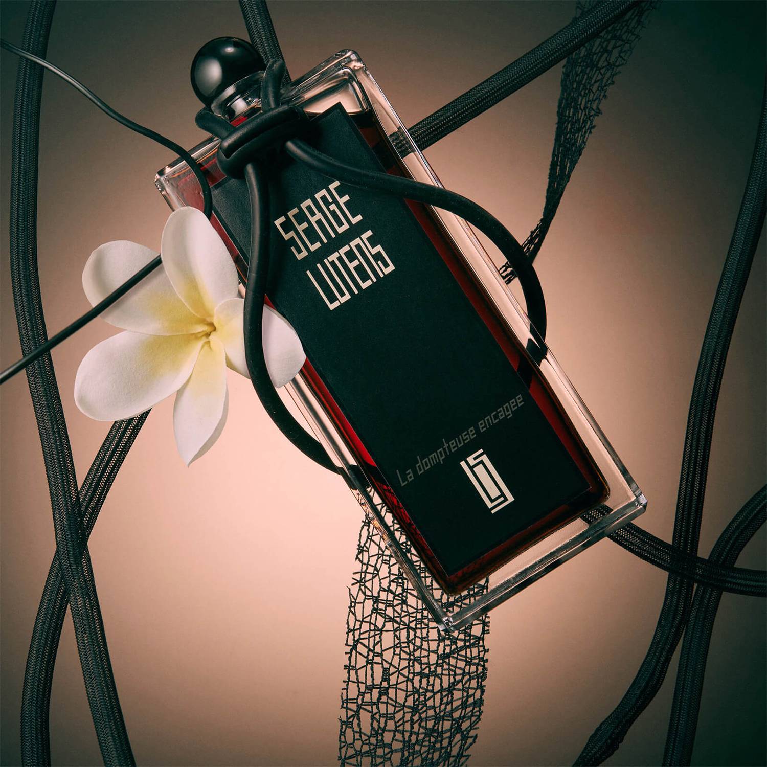 Serge Lutens La Dompteuse Encagee Eau de Parfum 50ml