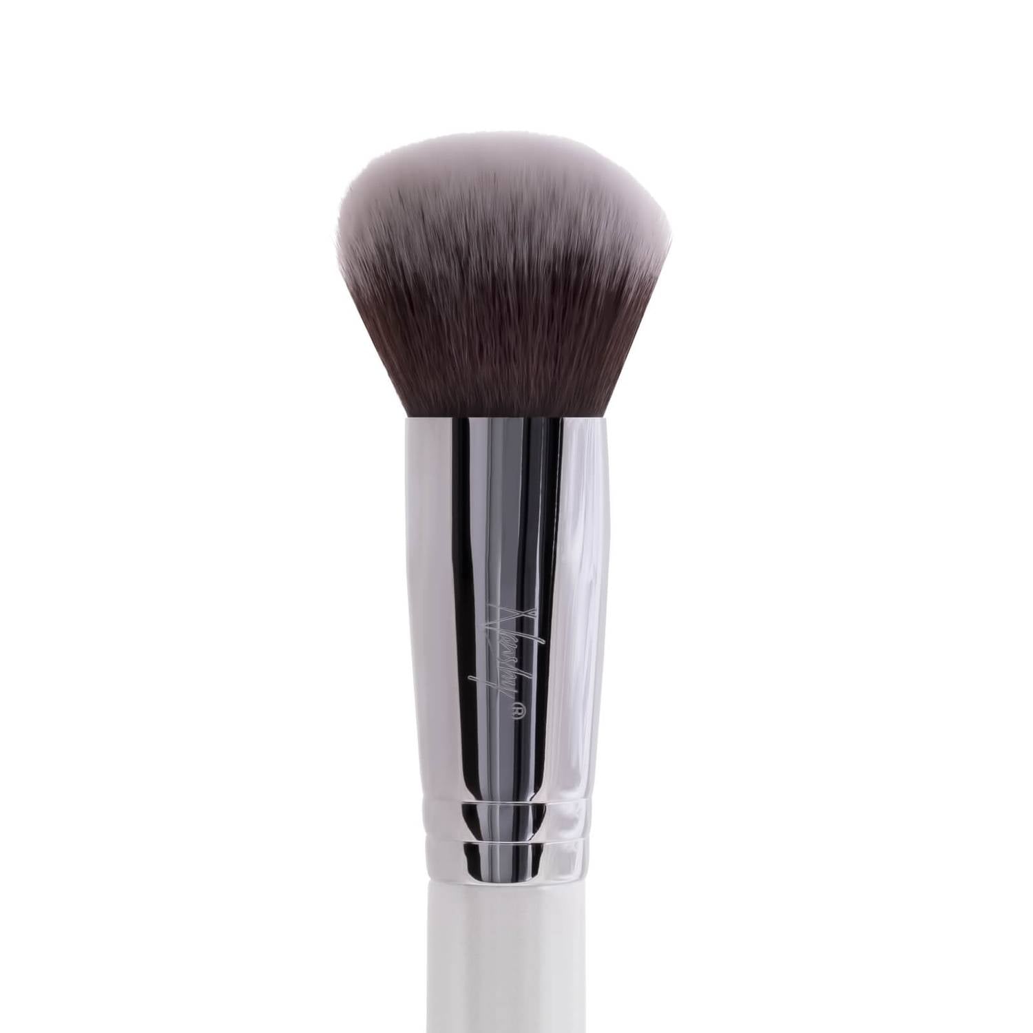 Nanshy Buffed Base Brush - Pearlescent White