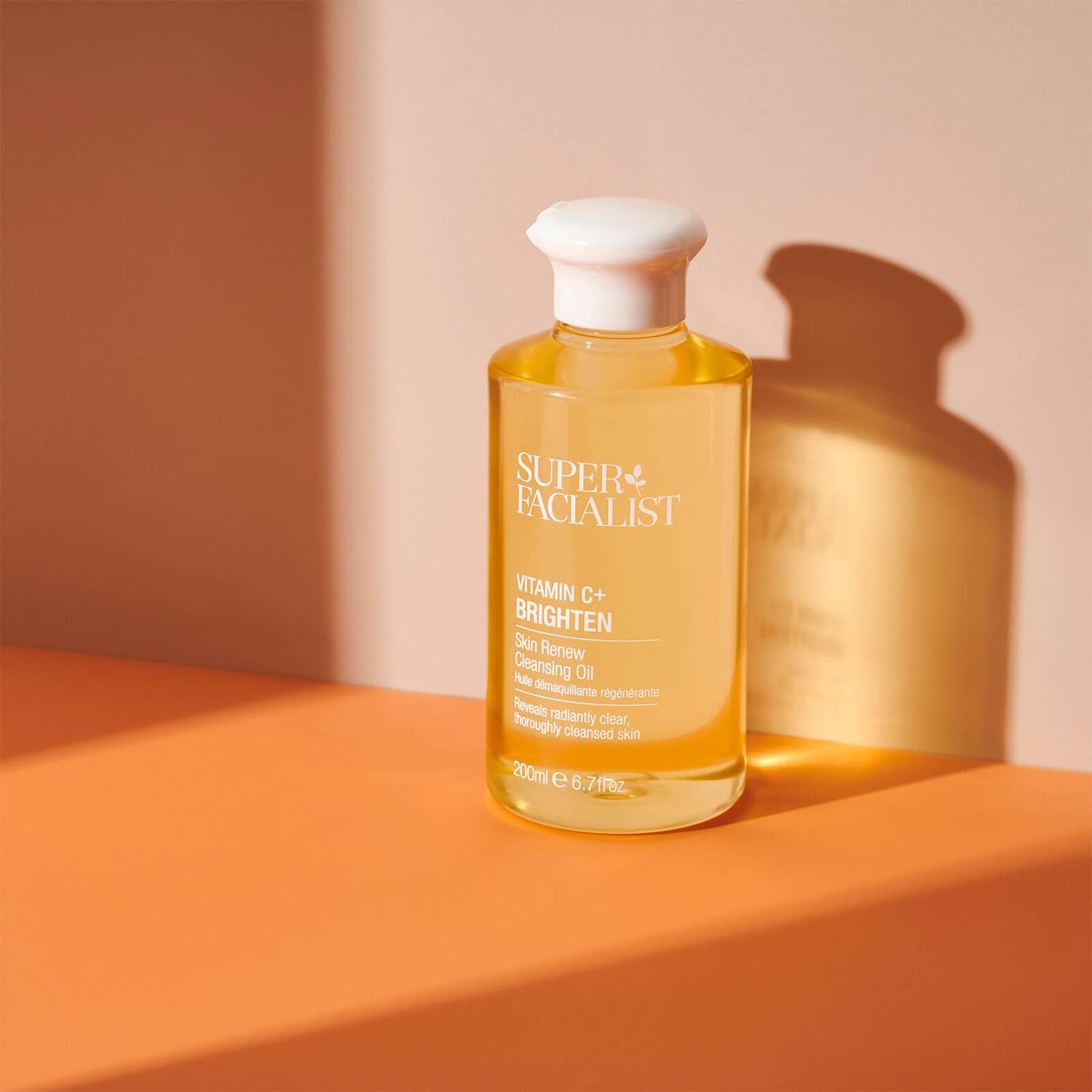 Super Facialist Vitamin C Brighten Skin Renew Cleansing Oil