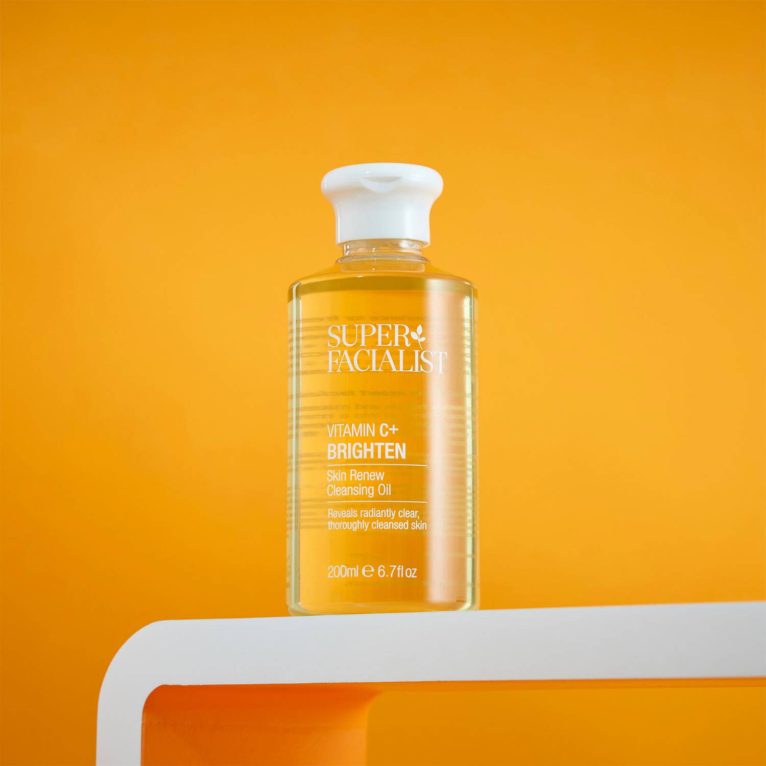 Super Facialist Vitamin C Brighten Skin Renew Cleansing Oil