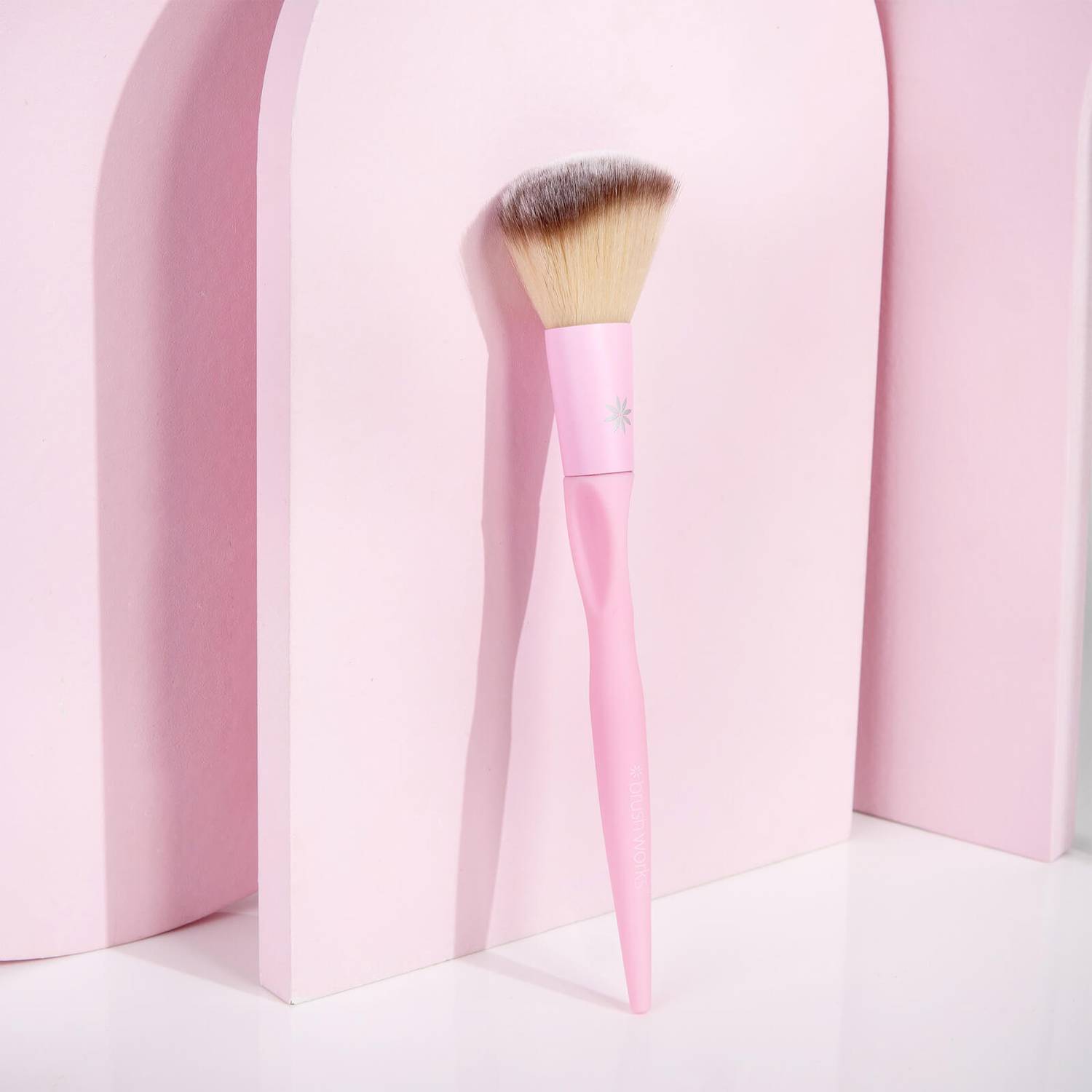 Brushworks HD Contour Brush