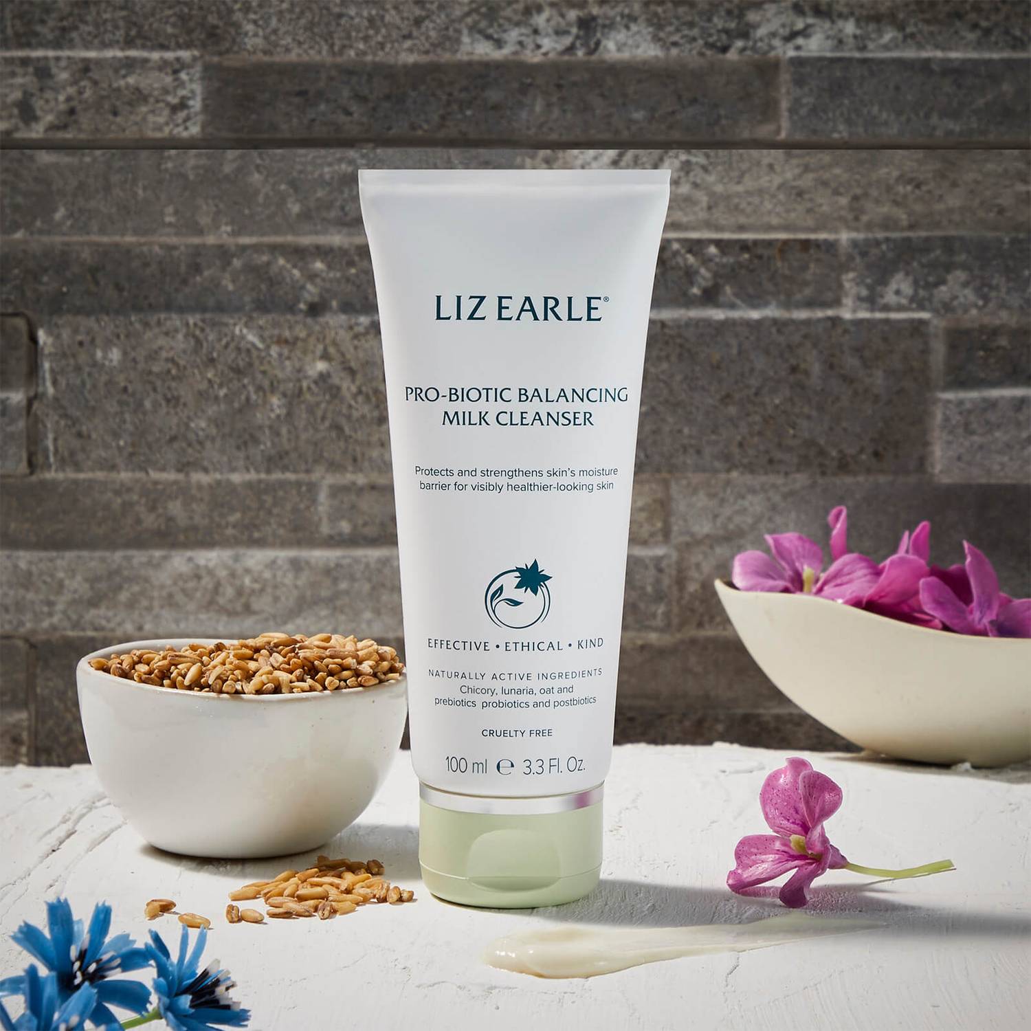 Liz Earle Pro-Biotic Balancing Milk Cleanser 100ml