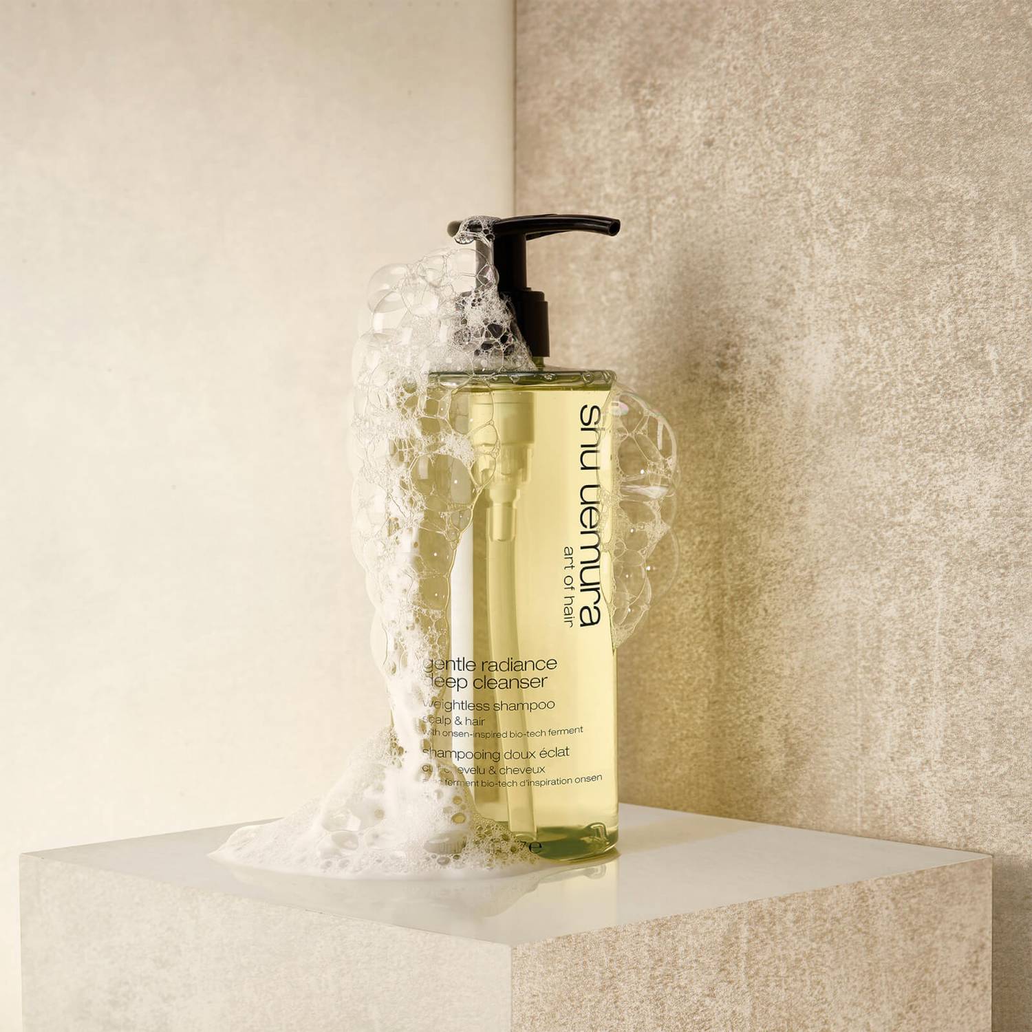 Shu Uemura Art of Hair Gentle Radiance Cleansing Oil 400ml