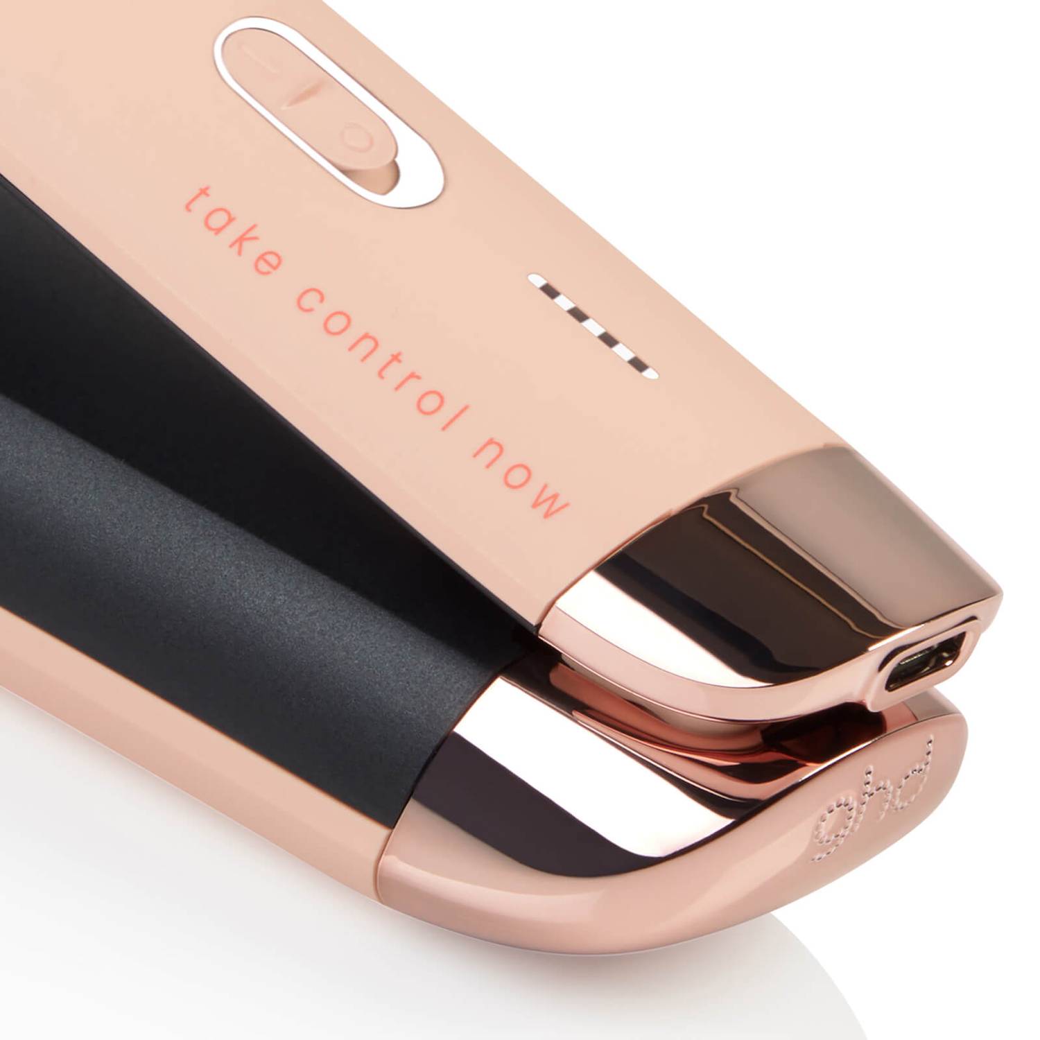 ghd Unplugged Pink Charity Edition Cordless Hair Straightener - Soft Peach